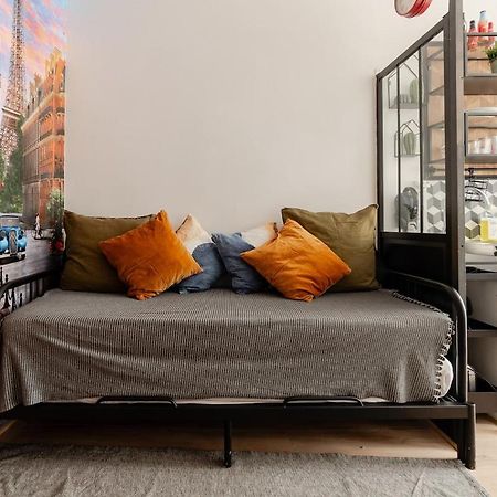 Studio Paris - Metro 7 Cadet - Quartier Faubourg-Montmartre מראה חיצוני תמונה