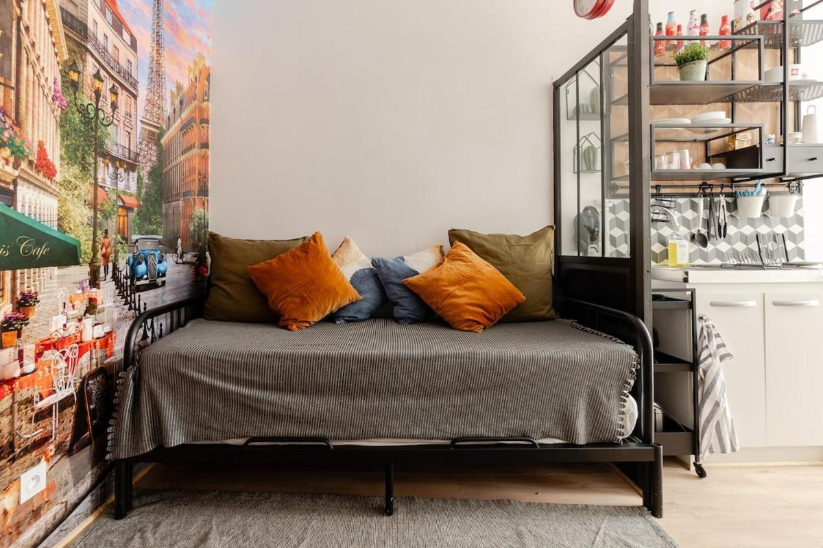 Studio Paris - Metro 7 Cadet - Quartier Faubourg-Montmartre מראה חיצוני תמונה
